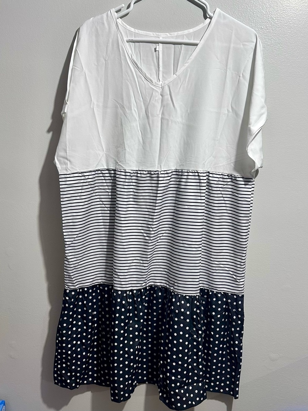 White and Navy Tiered Mini Dress Stripes Polka Dots Size XXL (1483)